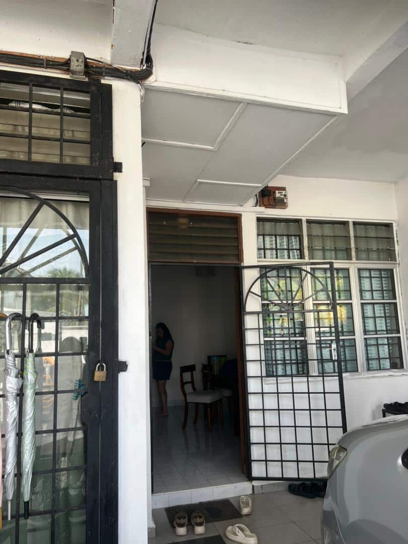 Double storey terrace Taman Puteri Wangsa 3
