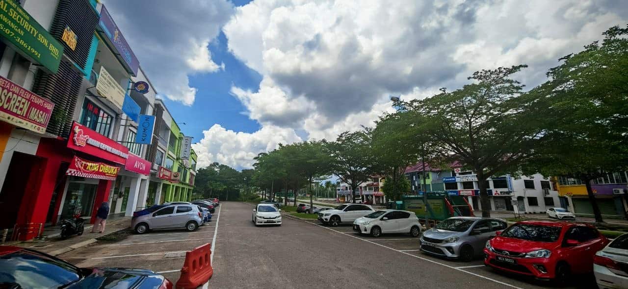 3-Storey Shop Jalan Tembusu 1 2