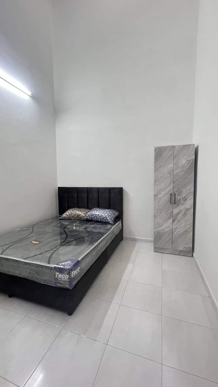 House Taman Nusa Bestari 2 2