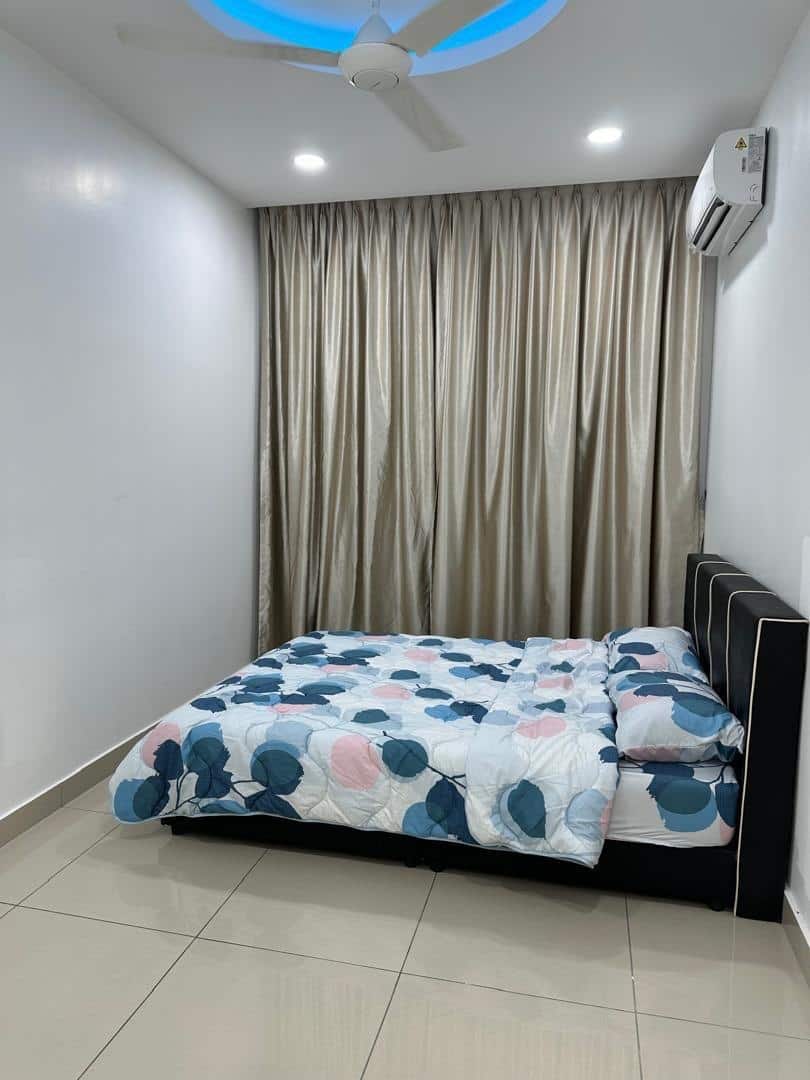 Condo Meridin Bayvue 5