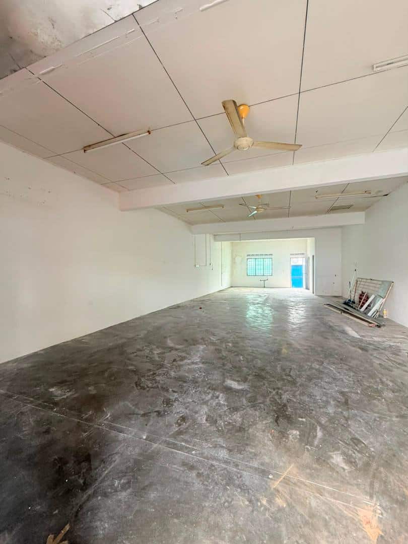 Single Storey Shoplot Taman Pulai Indah 1