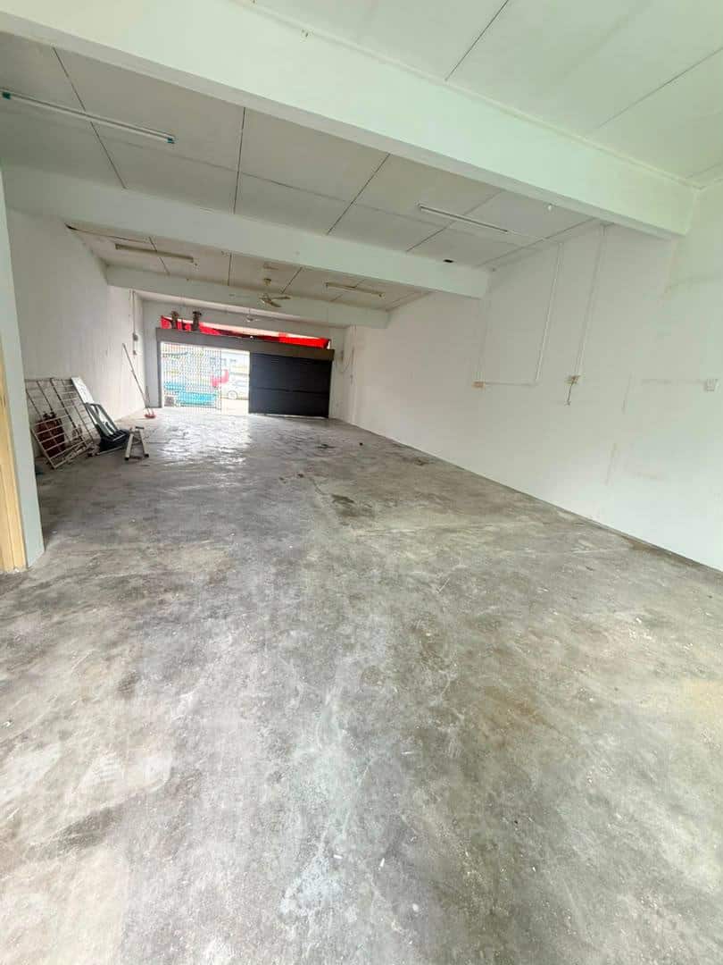 Single Storey Shoplot Taman Pulai Indah 2