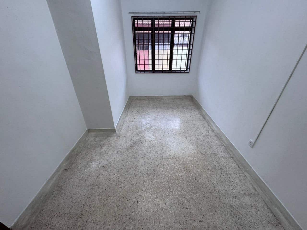 Single Storey Terrace Permas Jaya 5