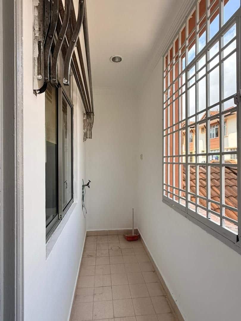 Double Storey Townhouse Nusavilla@Nusa Bestari Jaya 7