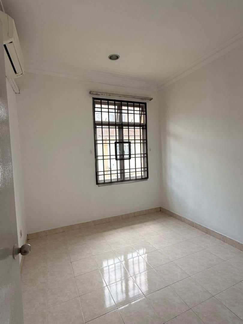 Double Storey Townhouse Nusavilla@Nusa Bestari Jaya 5