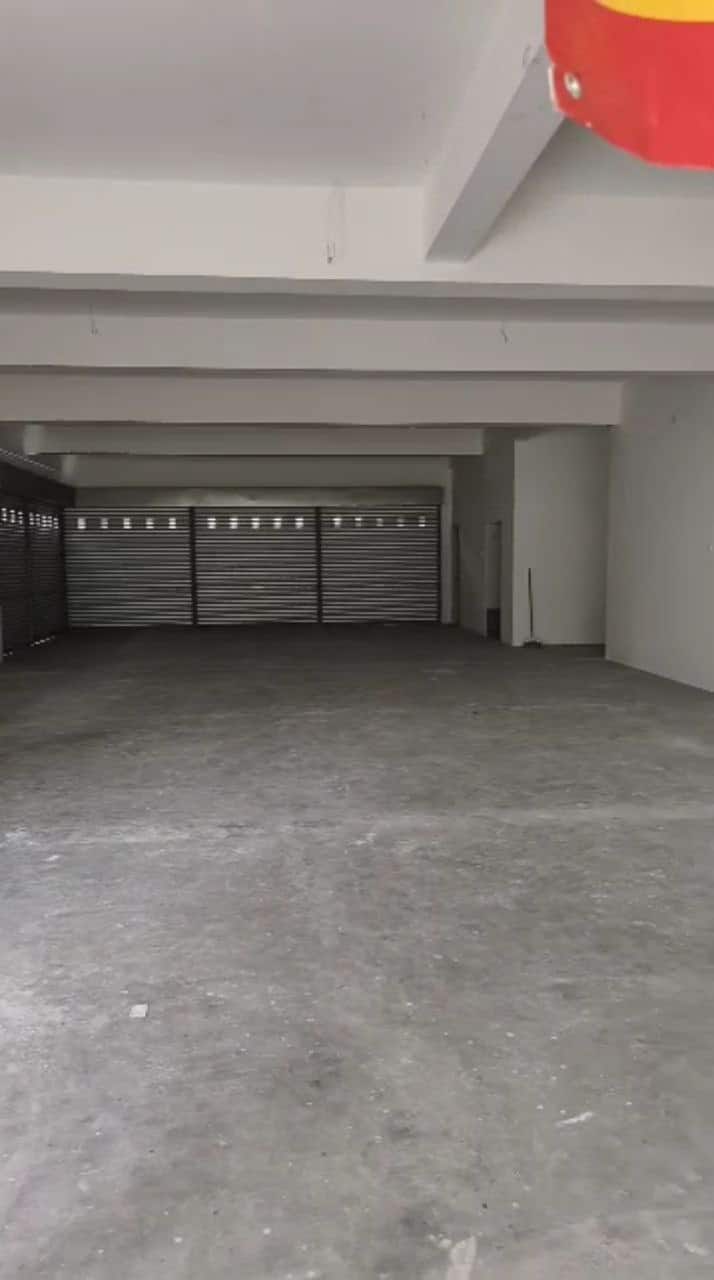 Intermediate Lot Aliff Avenue 6
