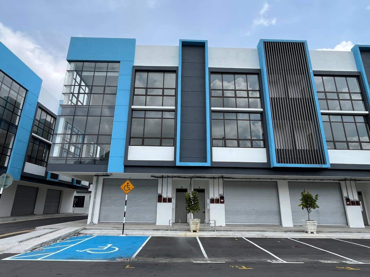 3-Storey Shoplot Intermediate Pekan Sentral Phase 3 8
