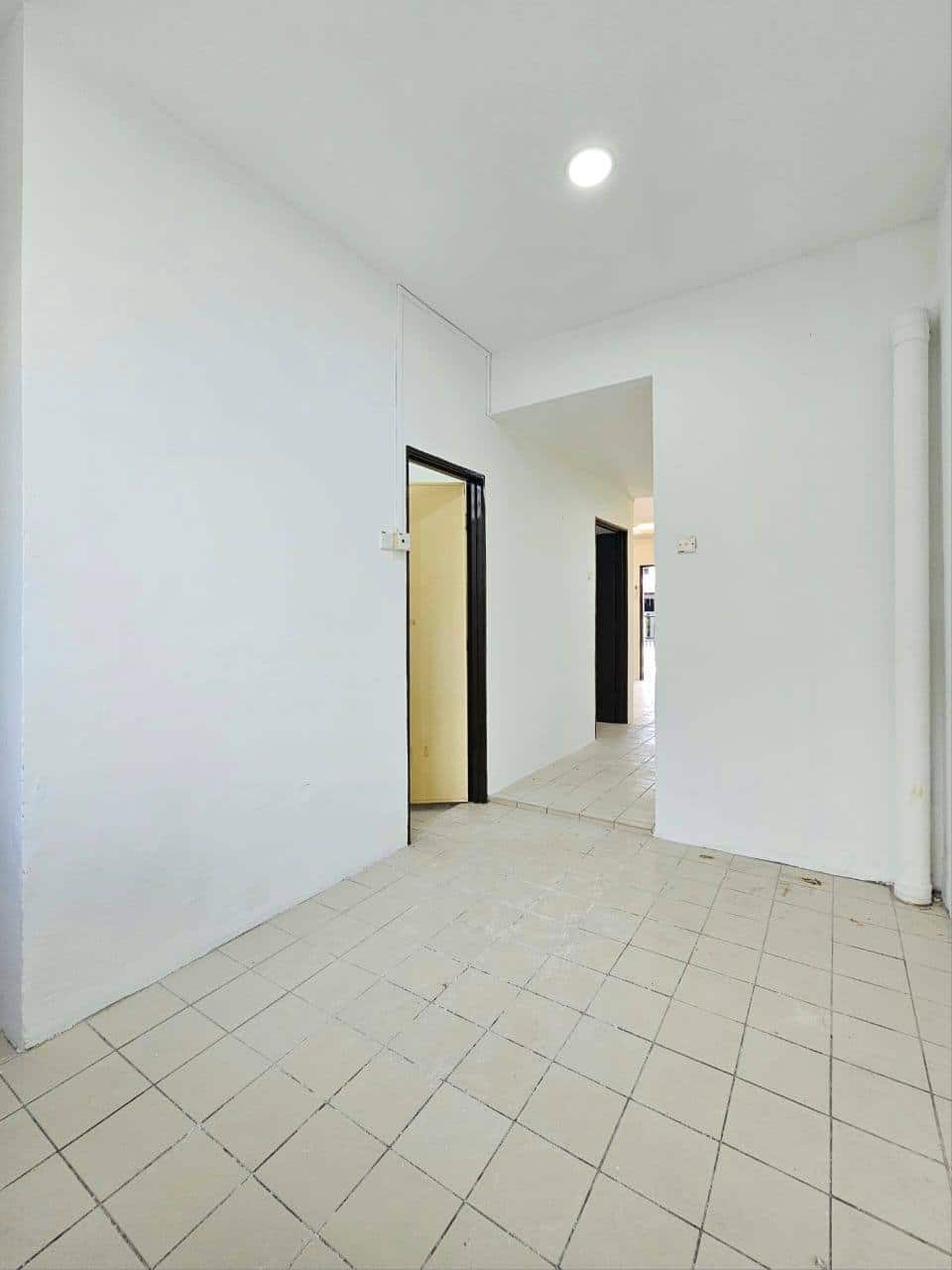 Double Storey Medium Cost End Lot Setia Indah 8