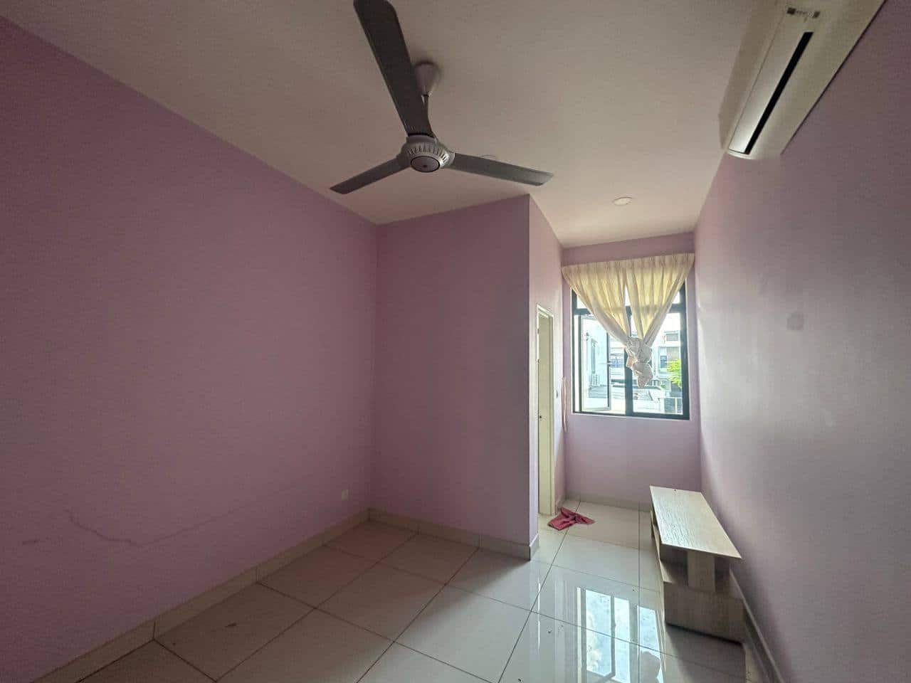 Double storey terrace house Valley West 1 Horizon Hill 8