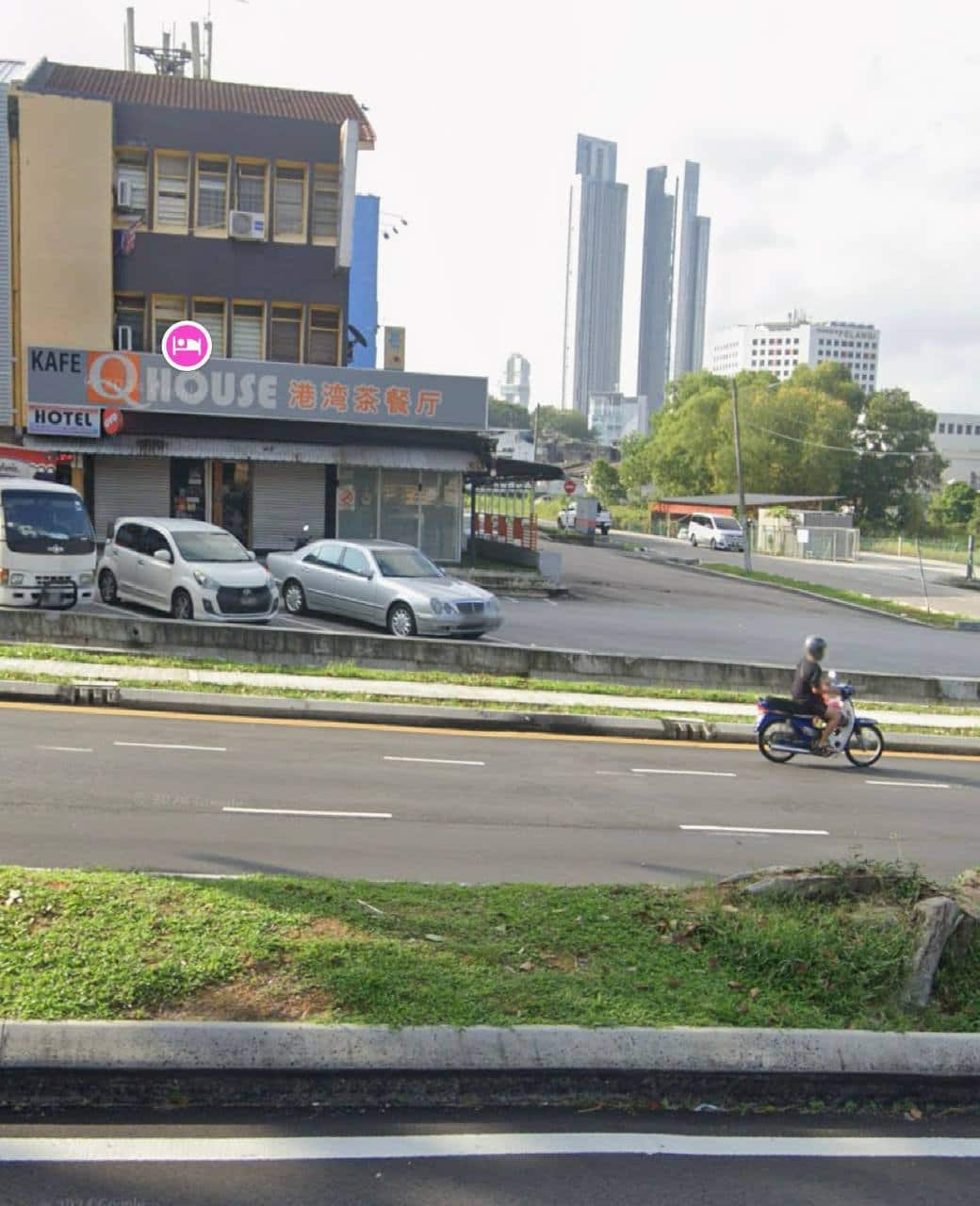Semi-Detached Commercial Unit Jalan Serampang 6