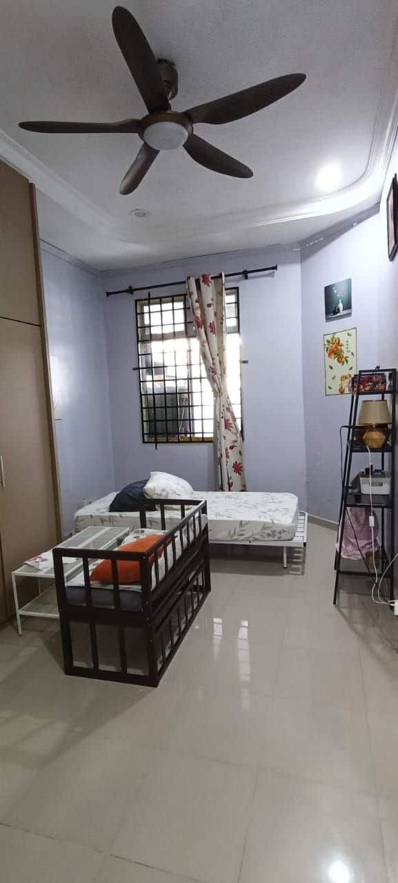 Single Storey Terrace House Taman University 4