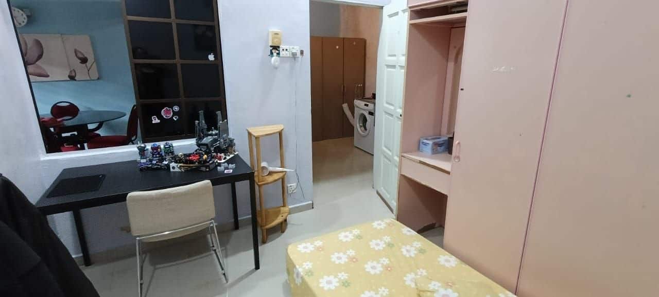 Single Storey Terrace House Taman University 6