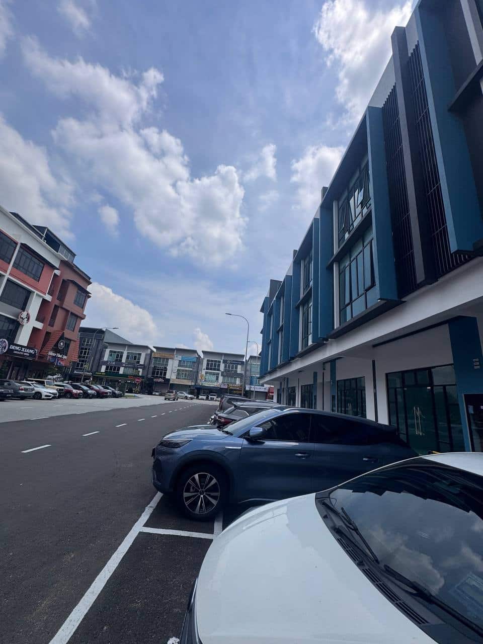3-Storey Shoplot Permas Jaya 6