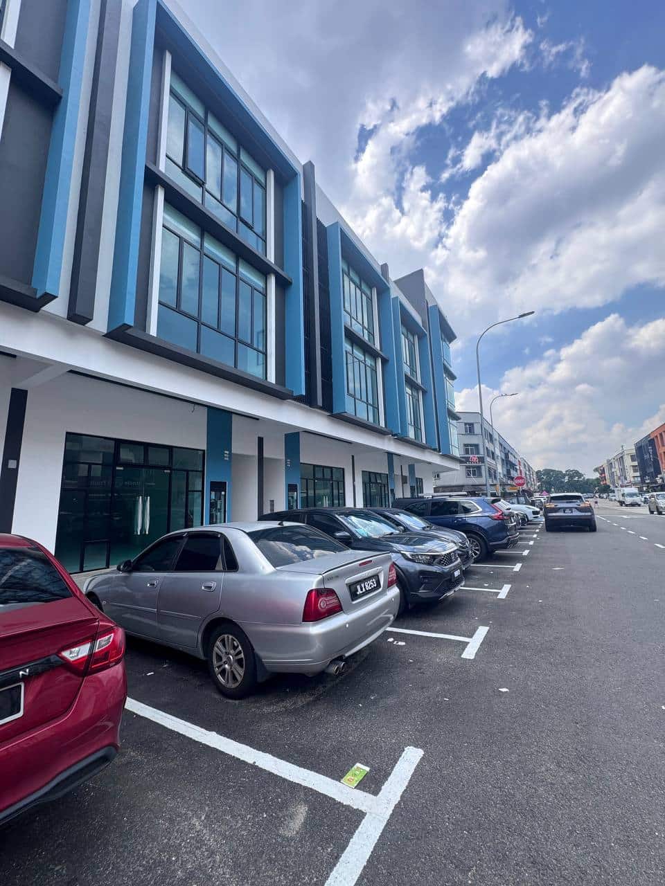 3-Storey Shoplot Permas Jaya 10