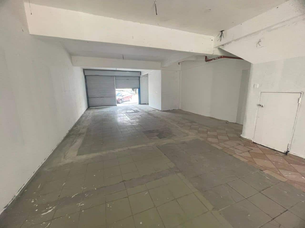 Ground Floor Shop Taman Universiti 2