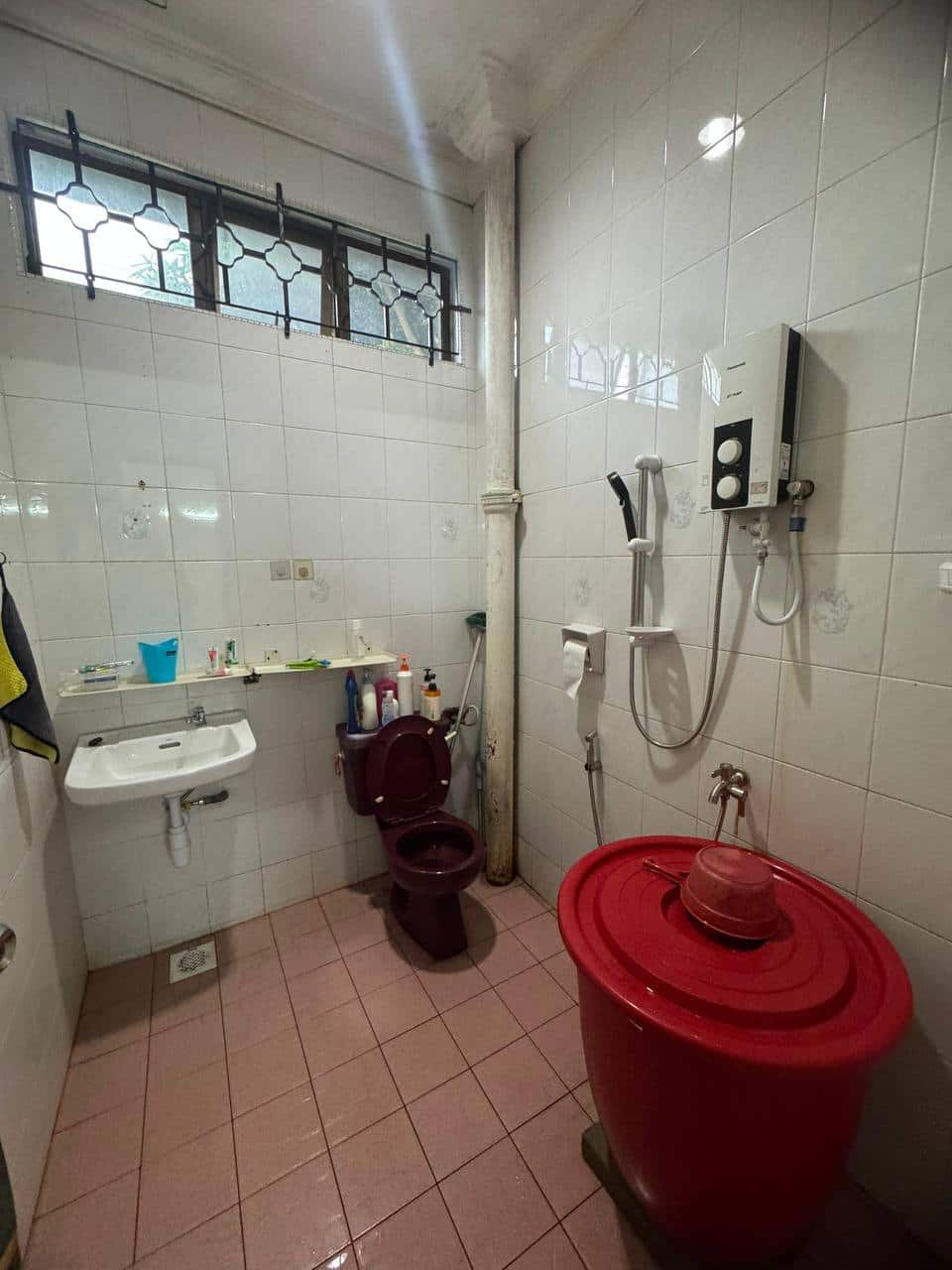 Single Storey Terrace Corner lot Taman Pelangi 8