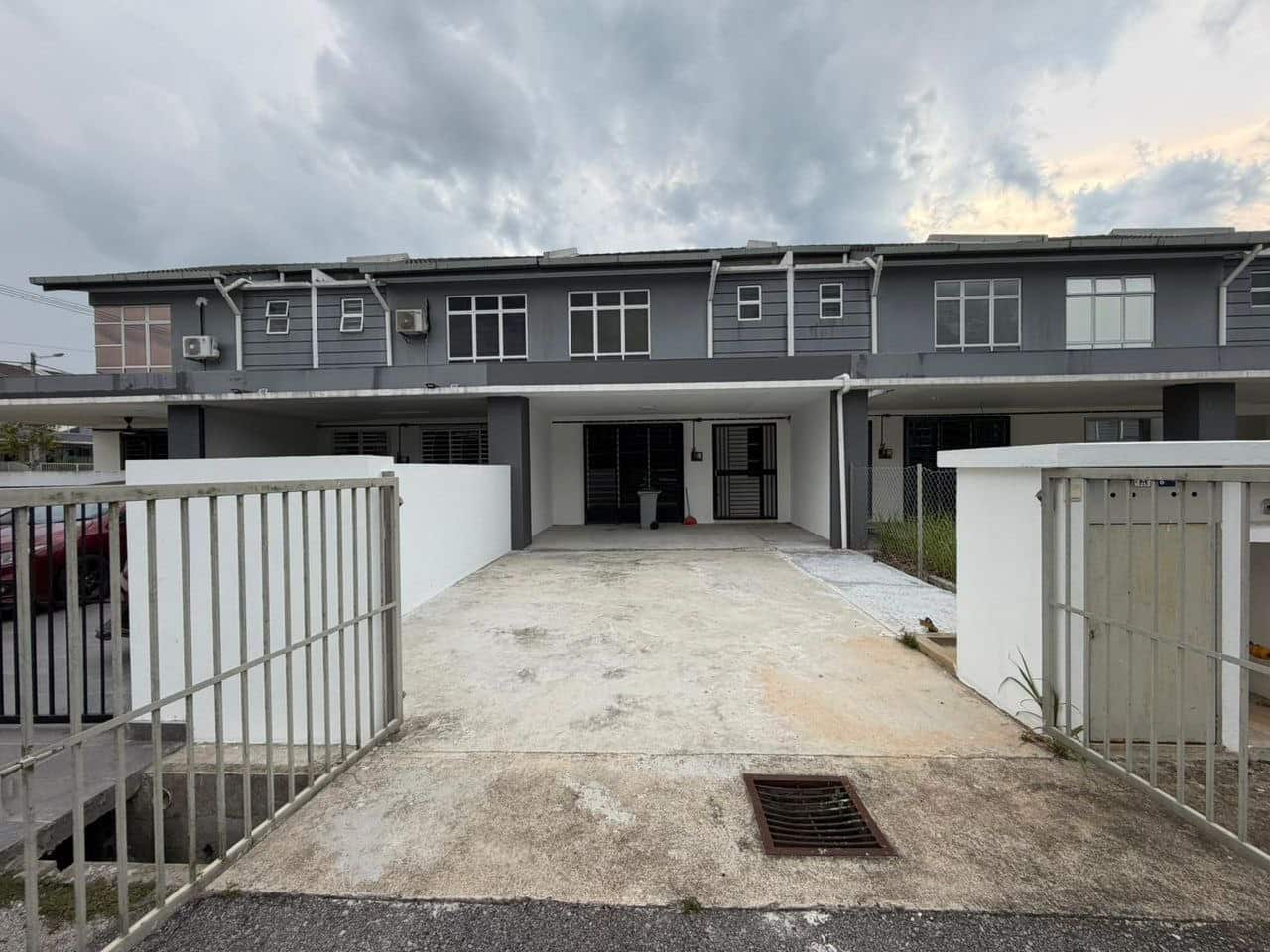 Double Storey Corner Taman Seri Austin 11