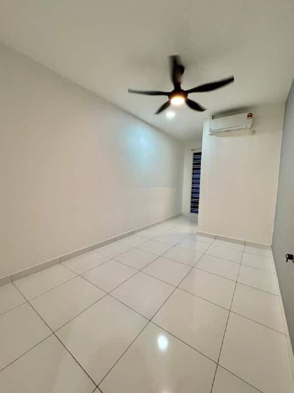 Double Storey End Lot Taman Nusa Damai 7