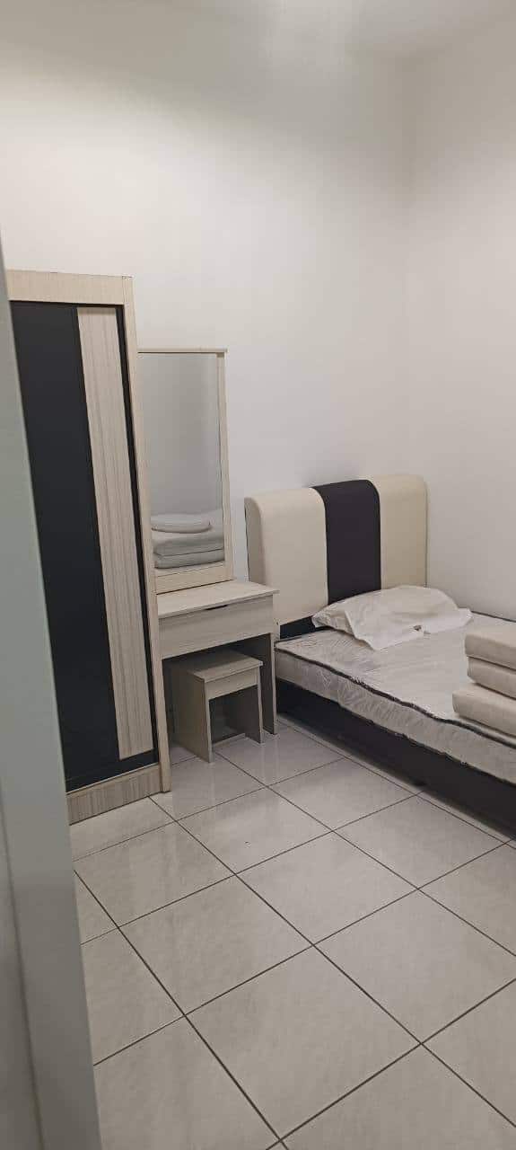 Condo Seri Austin 6