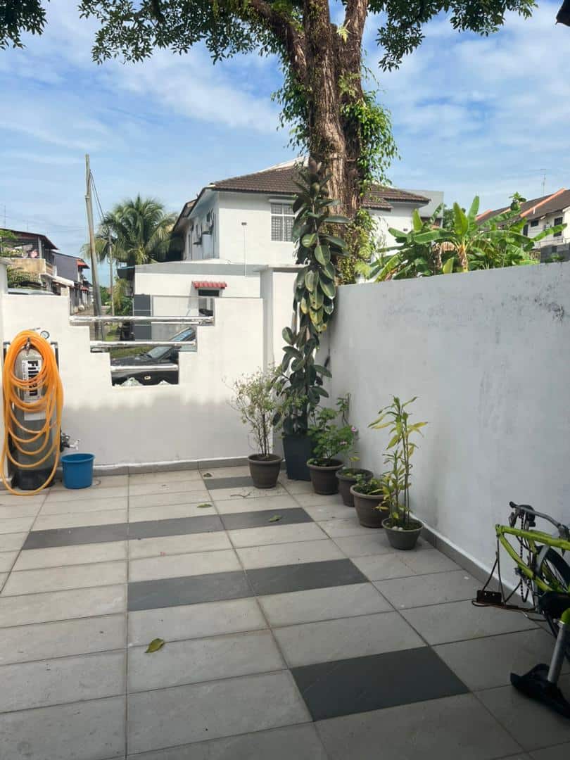 Double storey terrace Jalan Badik 5