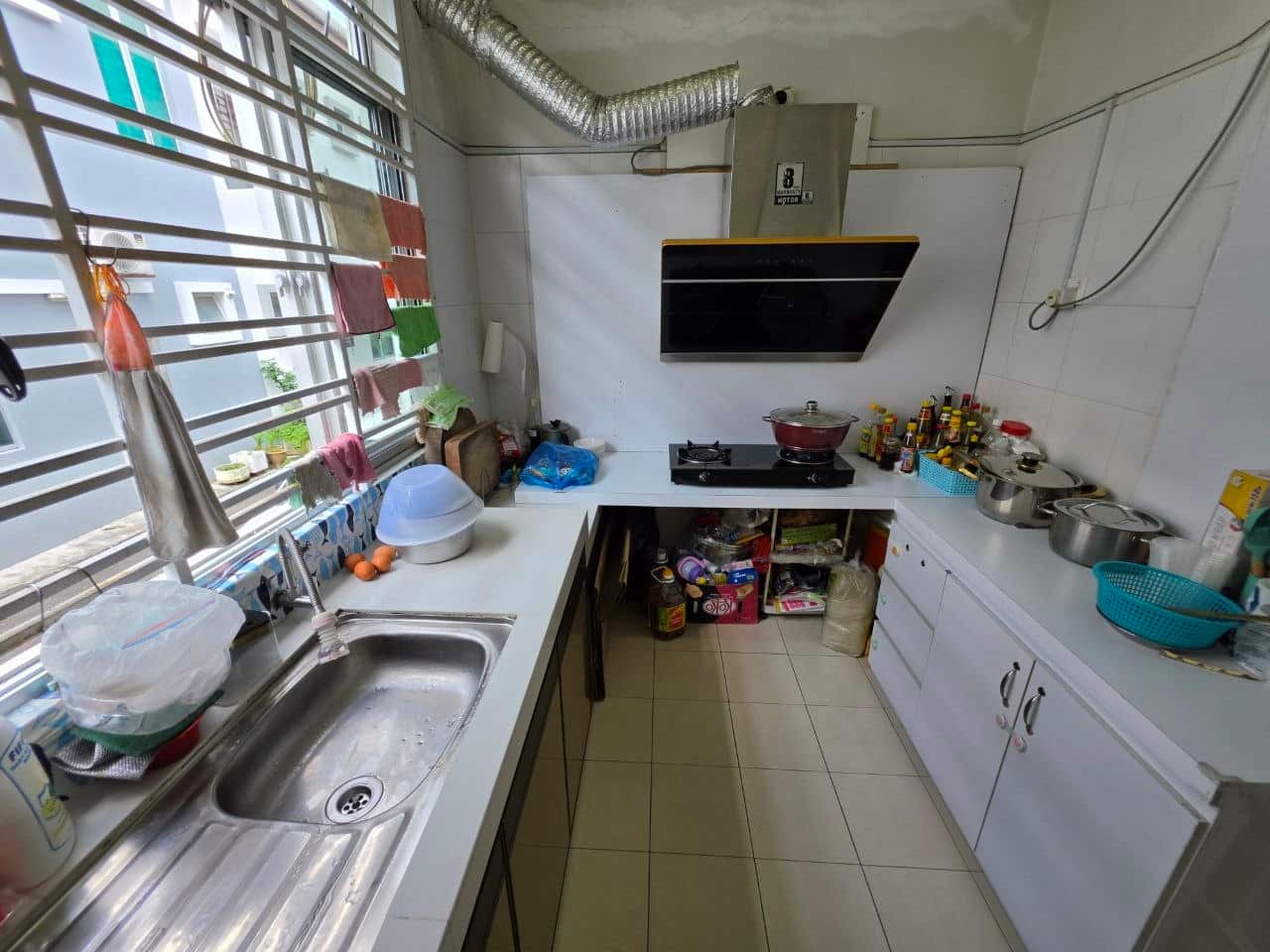 Double Storey Terrace Jalan Nakhoda, Taman Ungku Tun Aminah 2