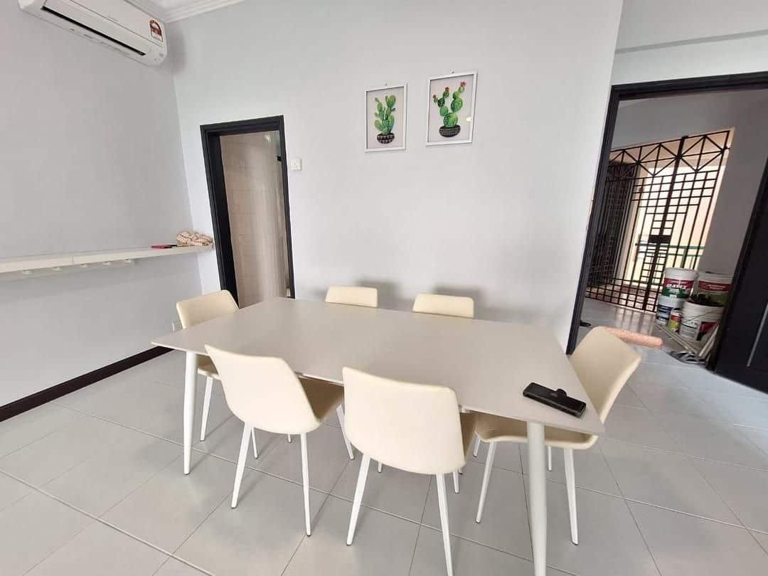 Condominium Kempas 5