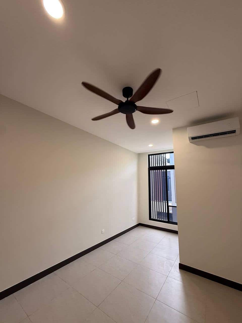 2-Storey Terrace House Aurora Resort 6