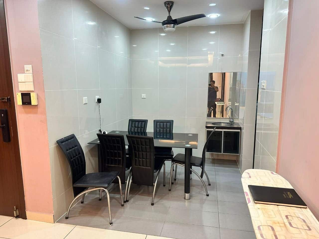 Condominium Taman Century 4