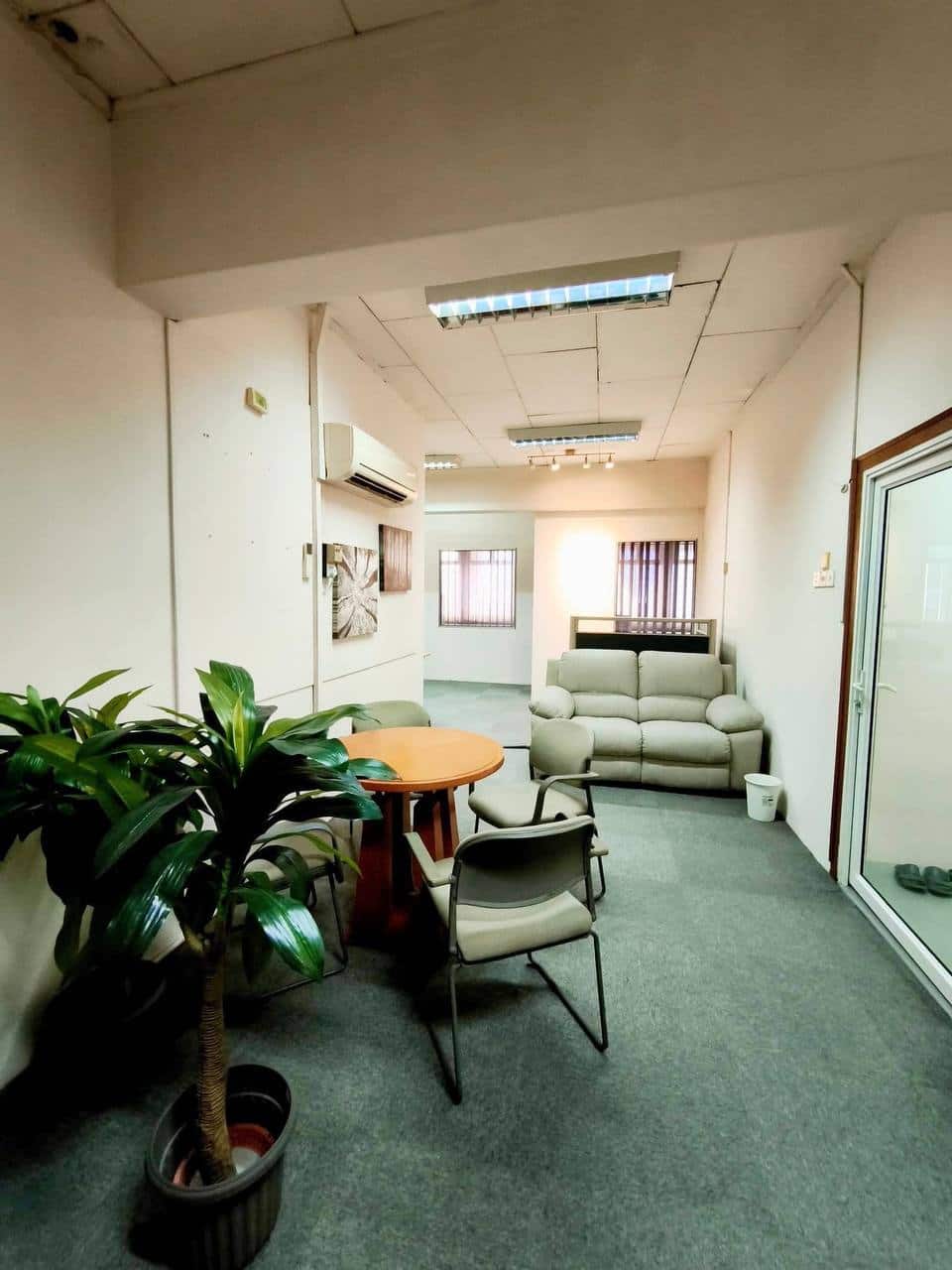 Office Taman Daya 4