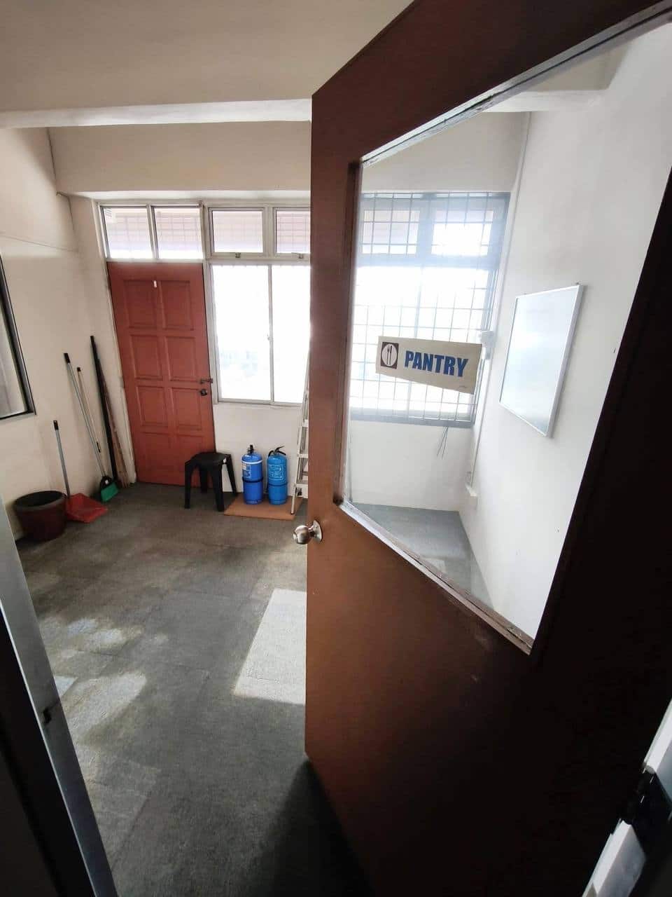 Office Taman Daya 9