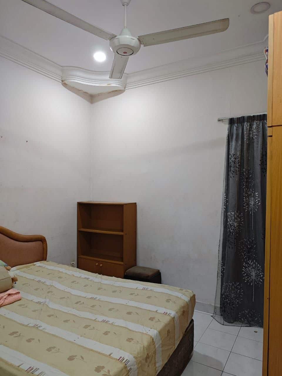 Single Storey Terrace Taman Molek 4