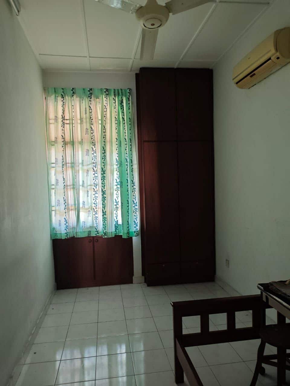 Single Storey Terrace Taman Molek 6