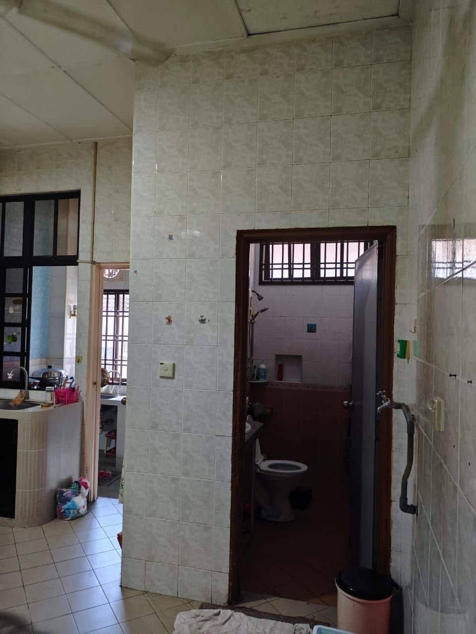 Single Storey Terrace Taman Molek 9