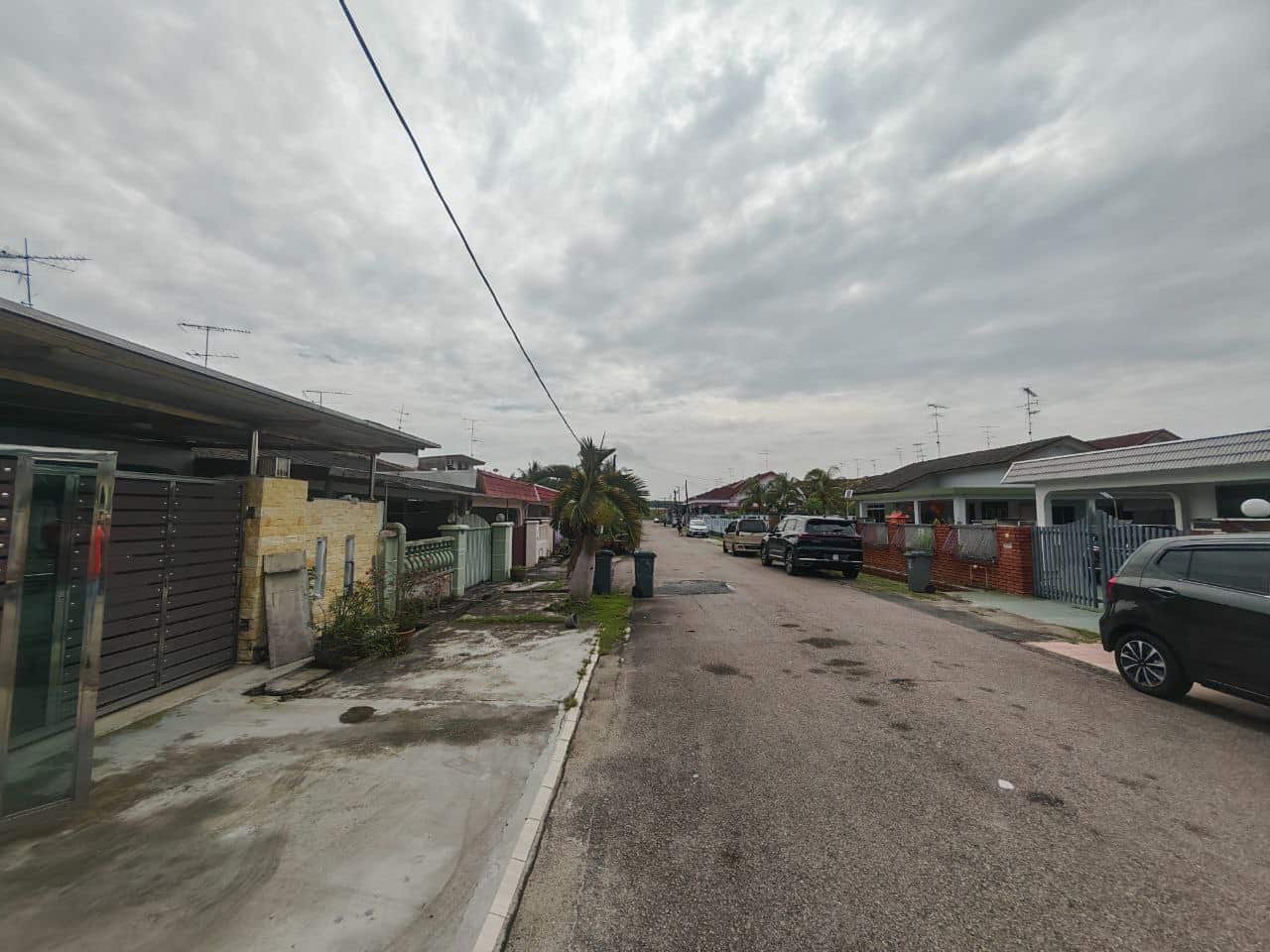 1-Storey Terrace House Taman Bahagia 9