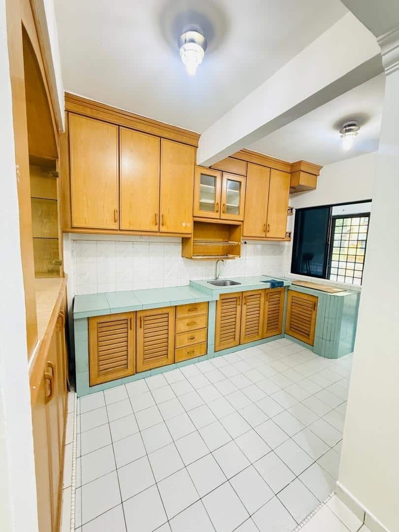 Apartment Tampoi Indah 6