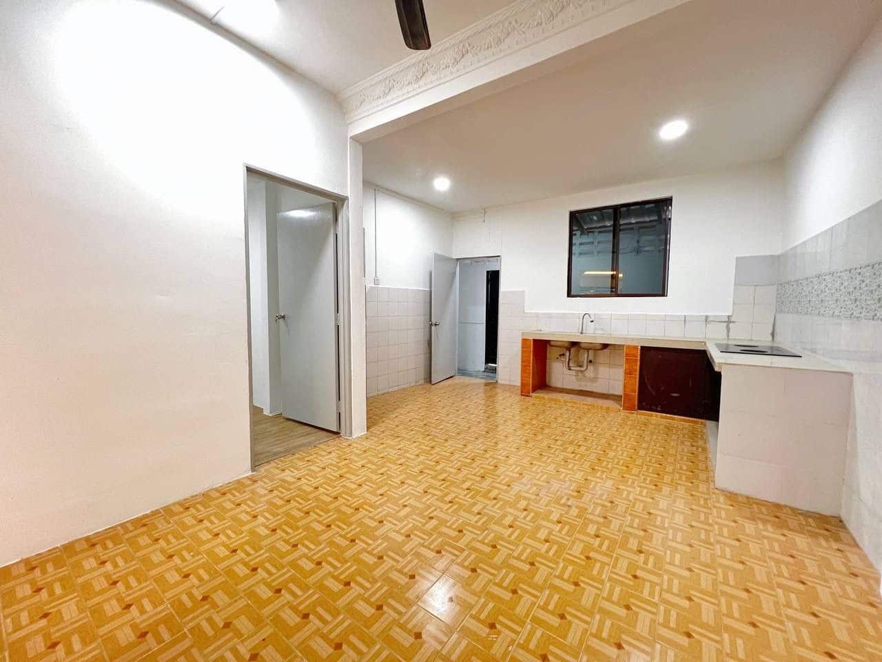 2-Storey Terrace Taman Bukit Kempas 8