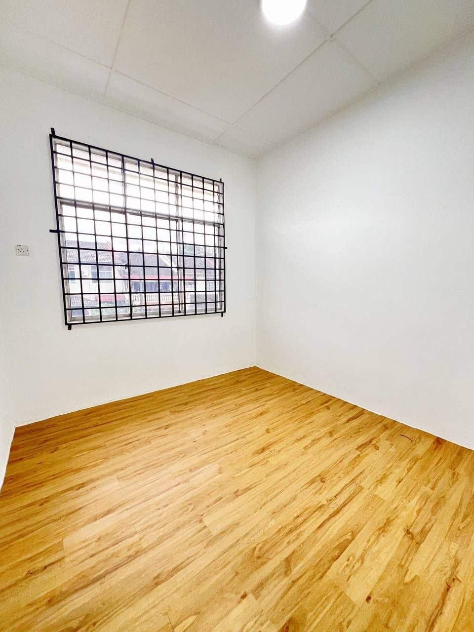 2-Storey Terrace Taman Bukit Kempas 6