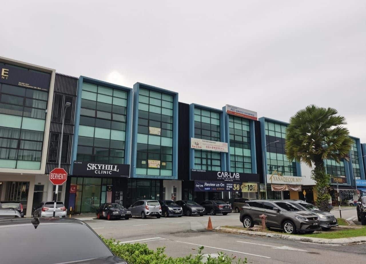 3-Storey Shoplot Dato Onn 1
