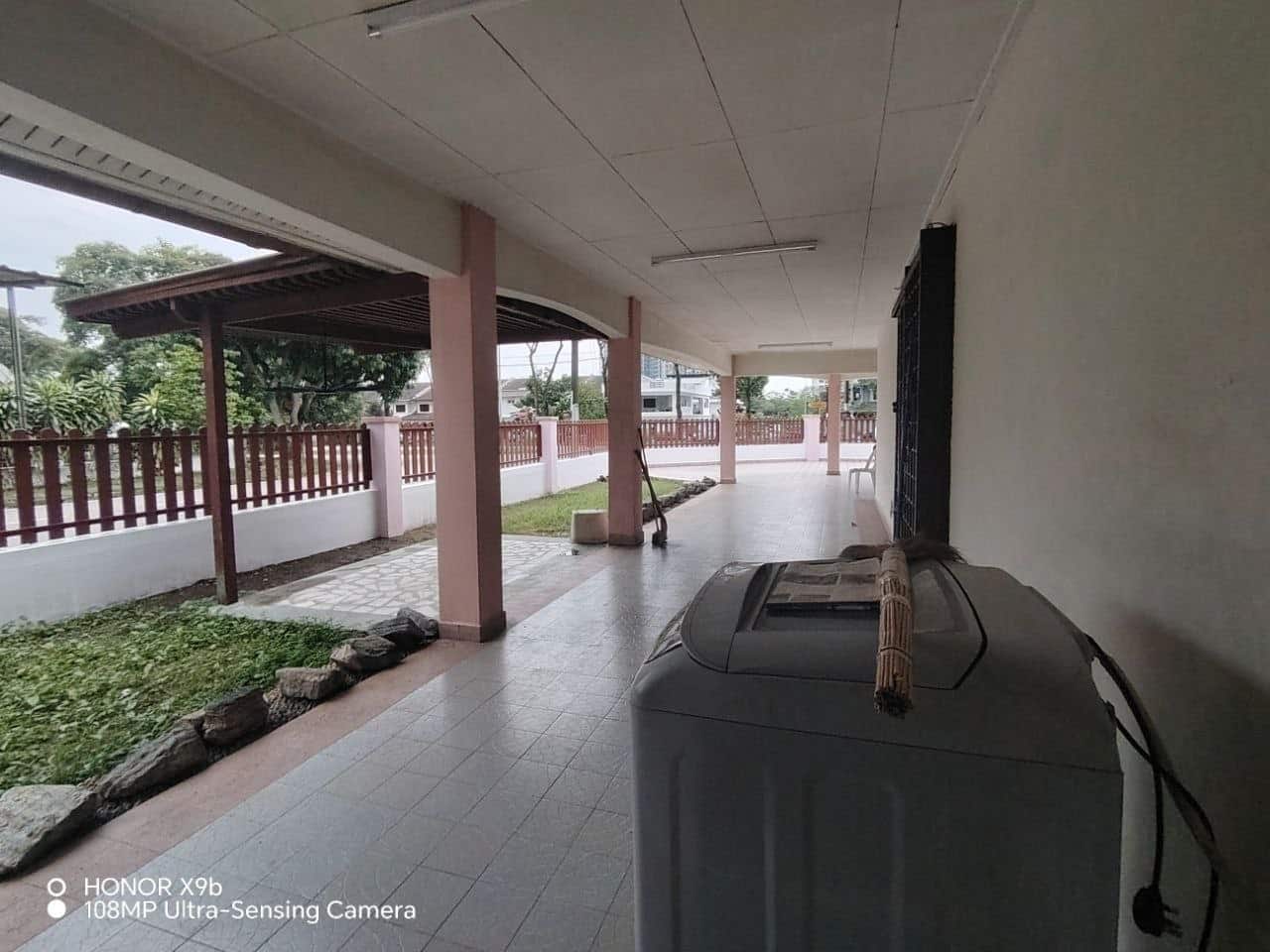 2.5-Storey Corner House Permas Jaya 5