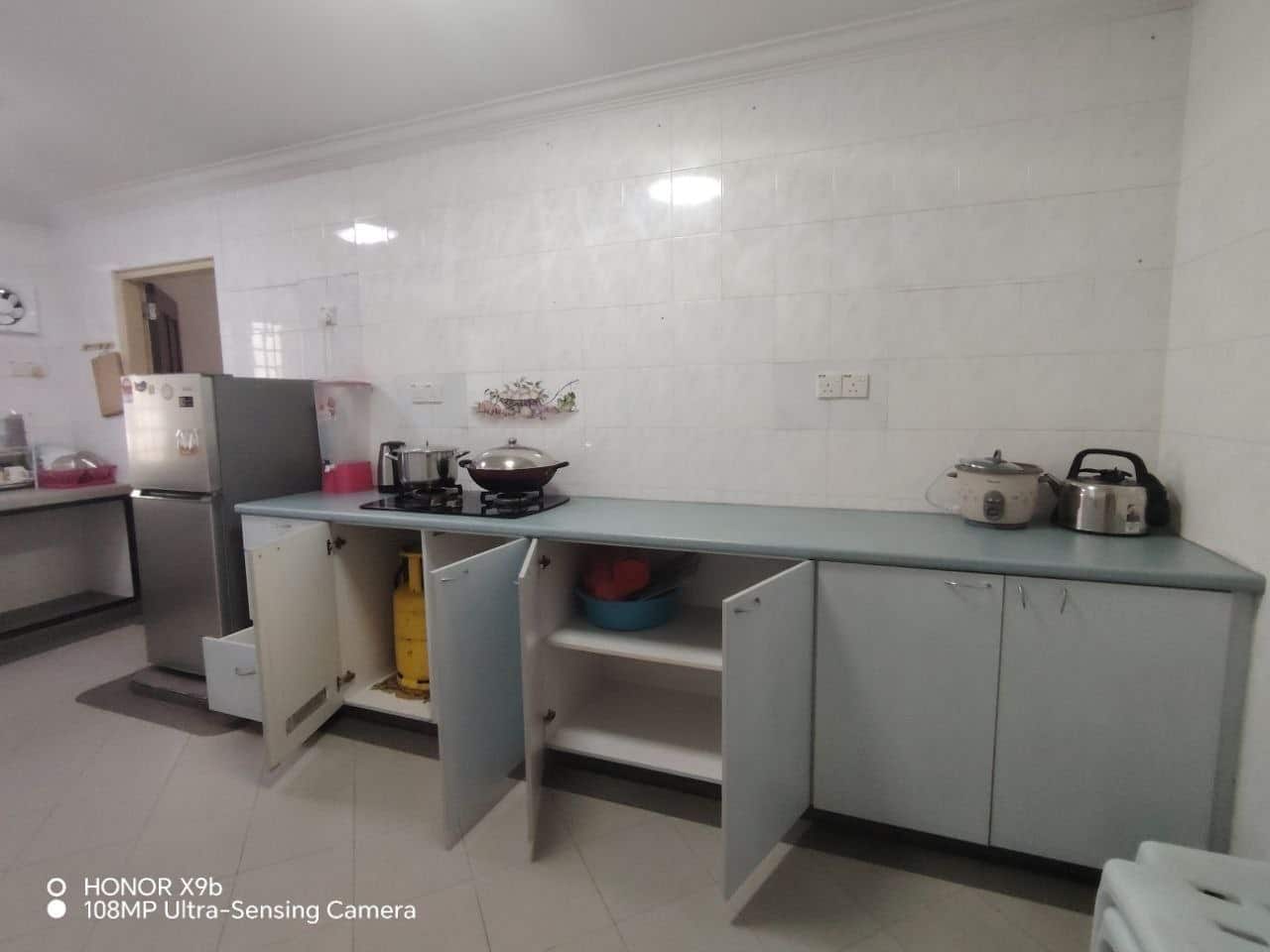 2.5-Storey Corner House Permas Jaya 4
