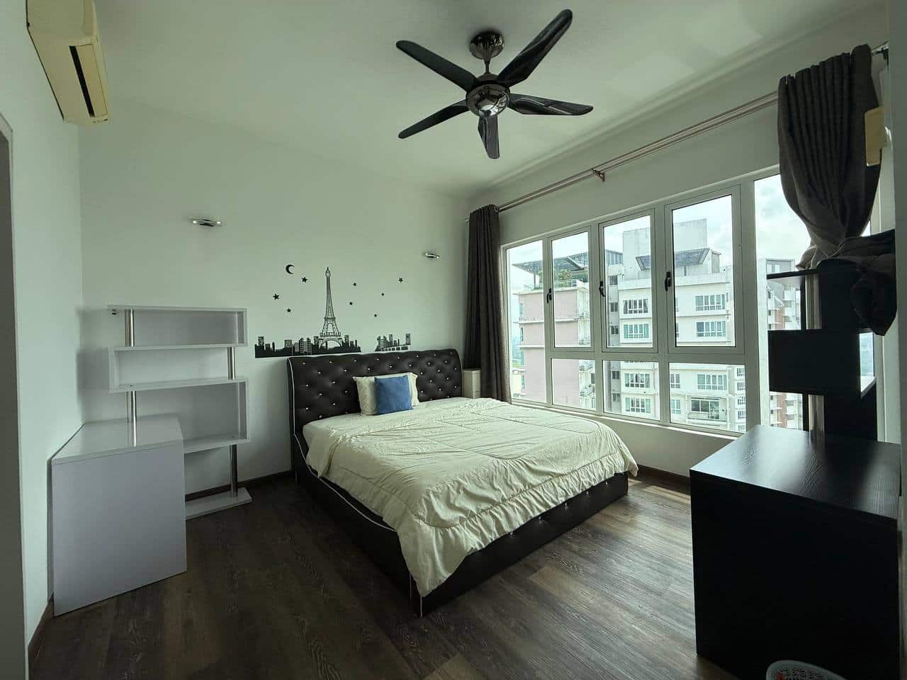 Apartment Danga Bay 4
