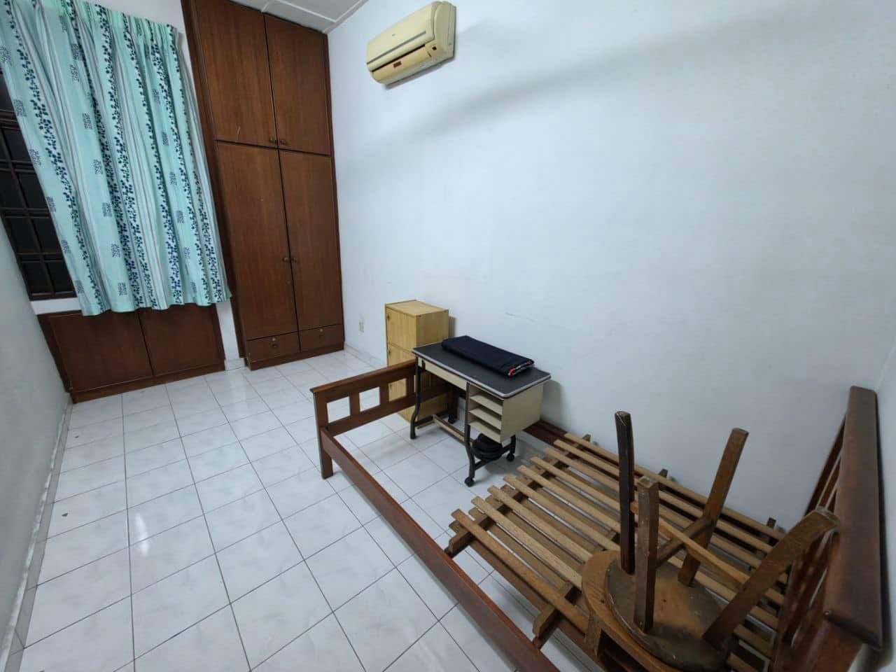 House Taman Bukit Indah 9