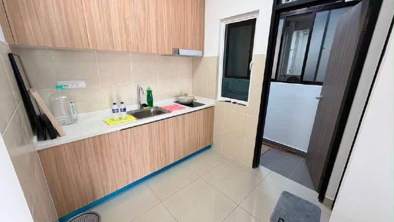 Service Apartment Saujana 8