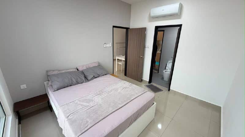 Service Apartment Saujana 7