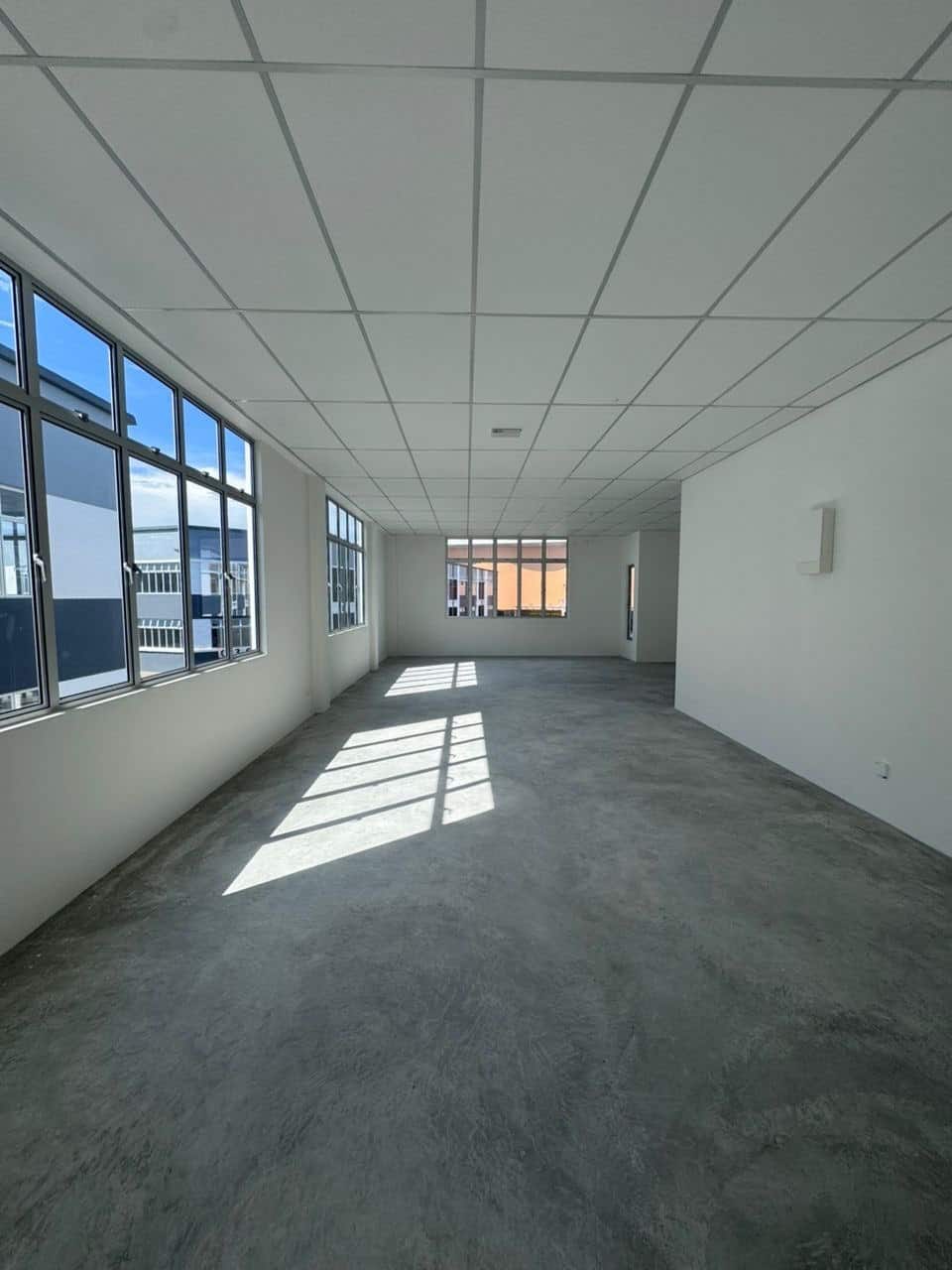 3-Storey End Lot Kulai 2