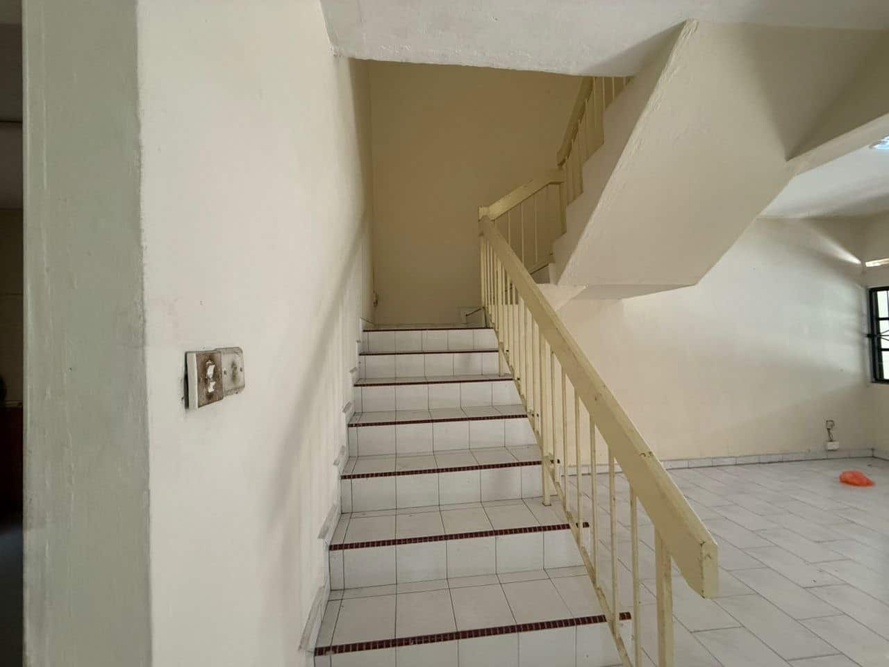 Apartment Taman Molek 6
