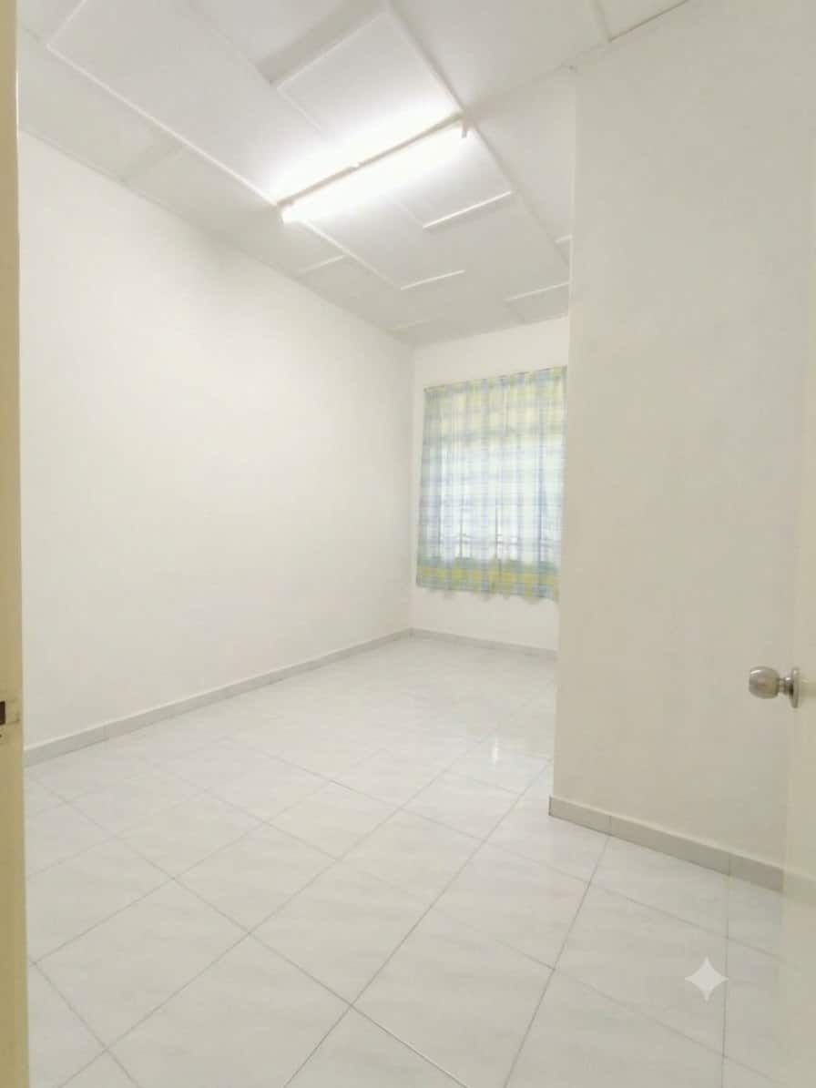 2-Storey Terrace House Taman Pulai Utama 5