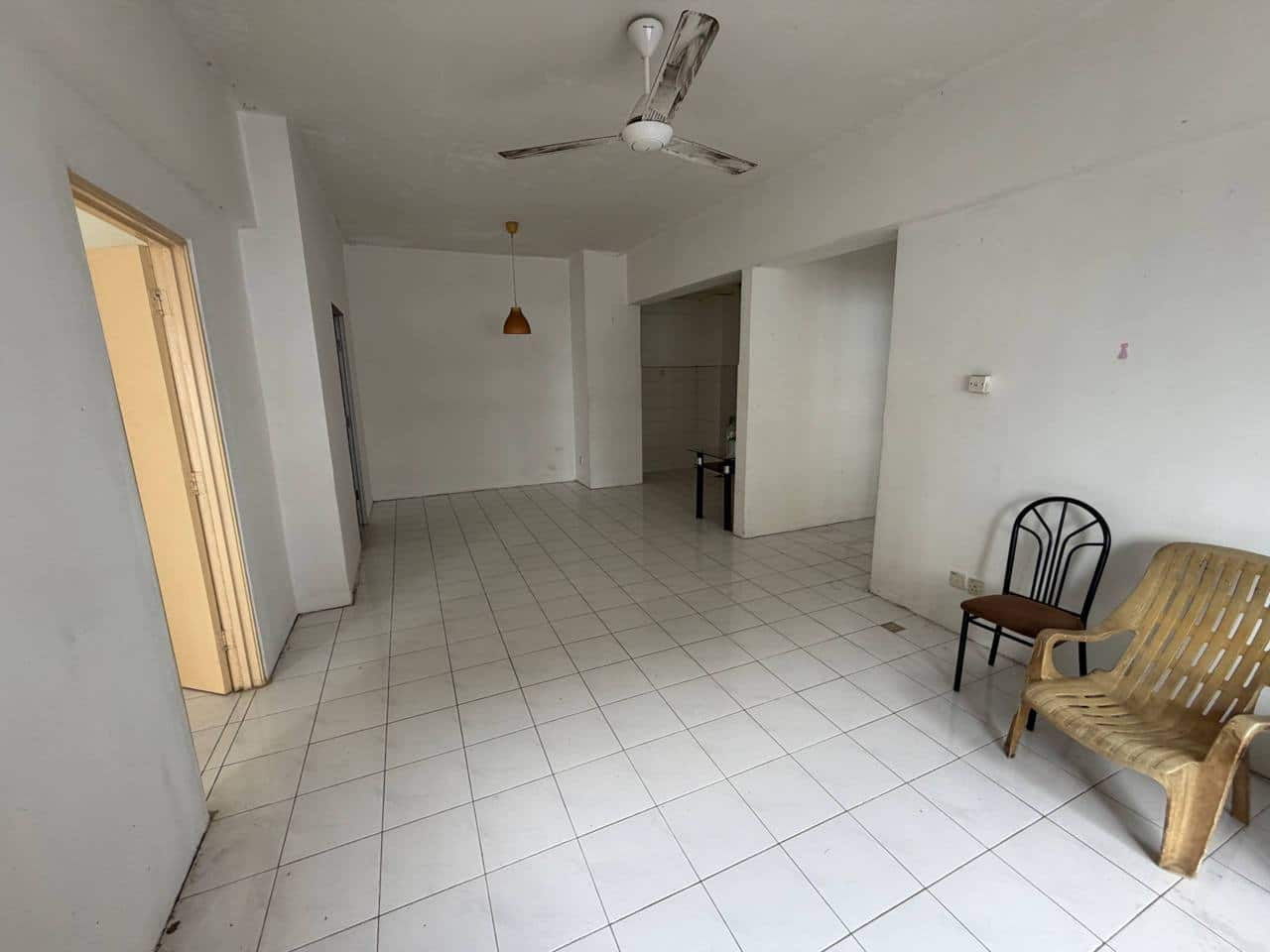 High Floor Apartment Larkin Utama 2
