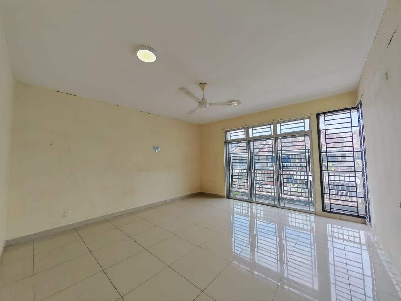 Condo Kempas Utama 5