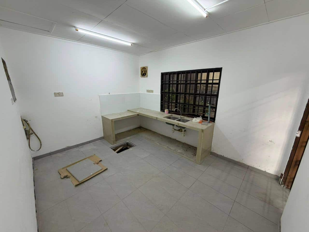 2-Storey Low-Cost House Puteri Wangsa 8
